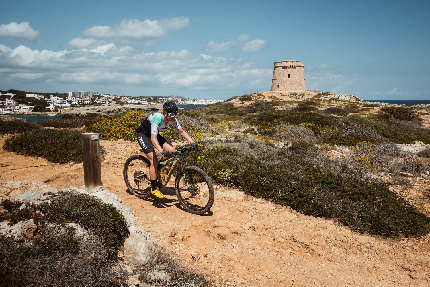 Sandra Jordà durant el repte Camí de Cavalls 360º Non-Stop (Foto: Camí de Cavalls 360º).