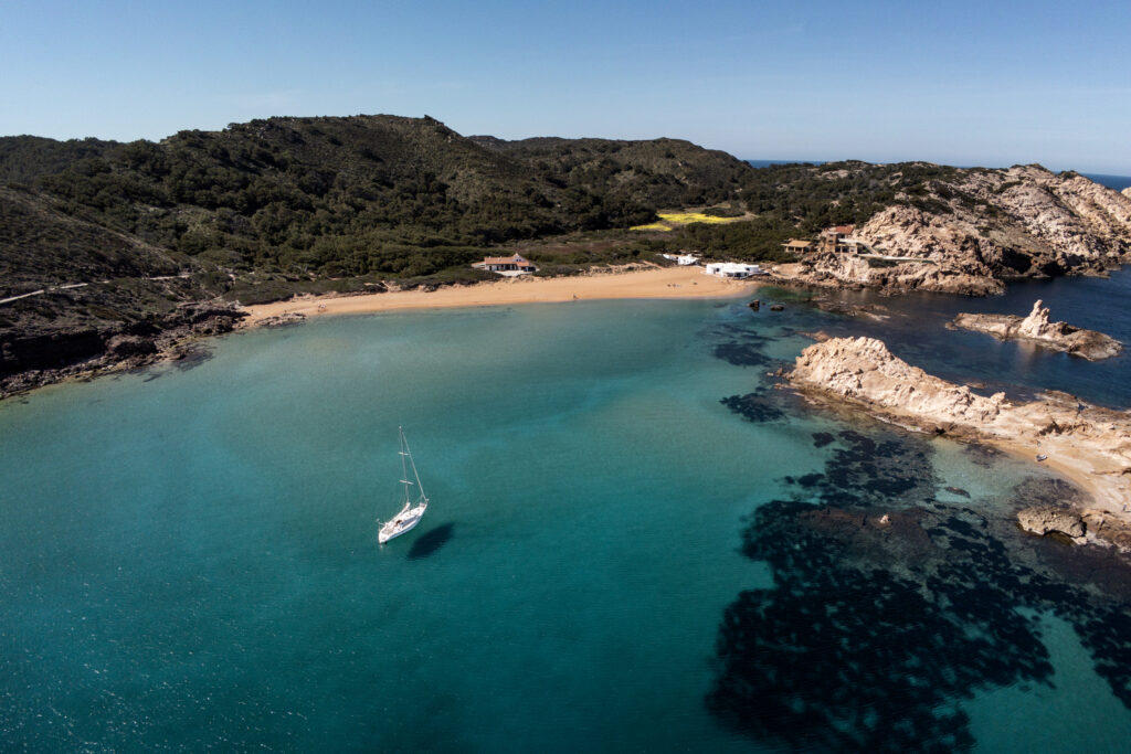 Cala Pregonda (Foto: The Adventure Bakery).