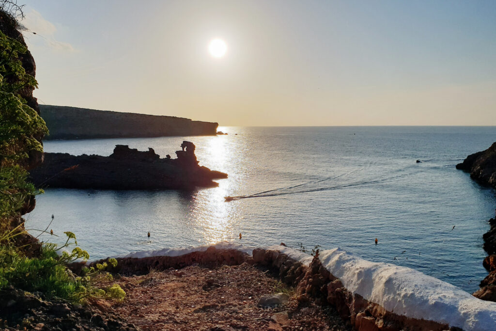 Cala Morell i Punta de s'Elefant (Foto: Camí de Cavalls 360º).